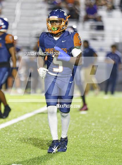 Thumbnail 2 in JV: Newsome @ Morgan photogallery.