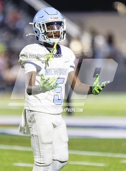 Thumbnail 3 in JV: Newsome @ Morgan photogallery.