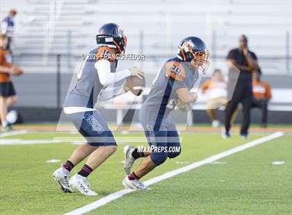 Thumbnail 1 in JV: Newsome @ Morgan photogallery.
