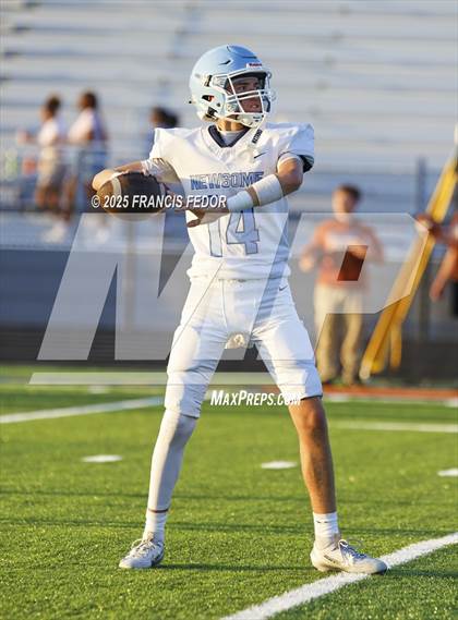Thumbnail 3 in JV: Newsome @ Morgan photogallery.