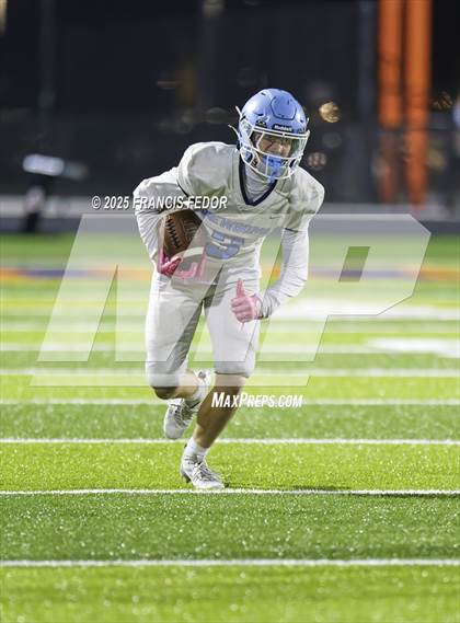 Thumbnail 1 in JV: Newsome @ Morgan photogallery.