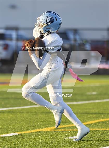 Thumbnail 3 in JV: Newsome @ Morgan photogallery.