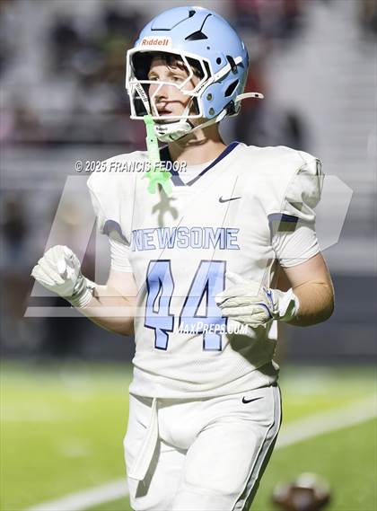 Thumbnail 3 in JV: Newsome @ Morgan photogallery.