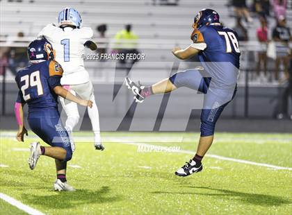 Thumbnail 2 in JV: Newsome @ Morgan photogallery.
