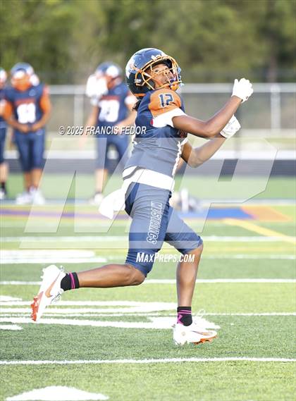 Thumbnail 1 in JV: Newsome @ Morgan photogallery.
