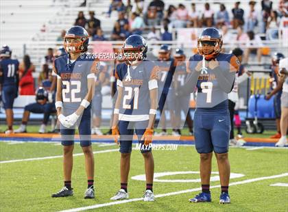 Thumbnail 3 in JV: Newsome @ Morgan photogallery.
