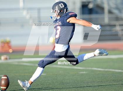 Thumbnail 2 in Bellflower @ Beckman photogallery.