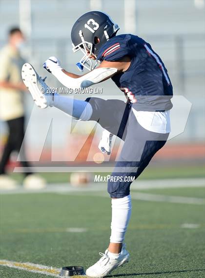 Thumbnail 3 in Bellflower @ Beckman photogallery.