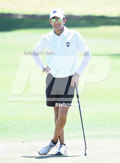 Thumbnail 3 in Metro Invitational Golf Tournament photogallery.