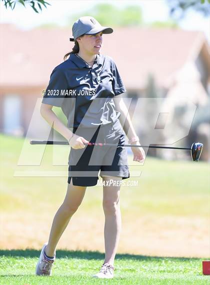 Thumbnail 2 in Metro Invitational Golf Tournament photogallery.
