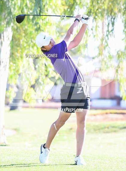 Thumbnail 3 in Metro Invitational Golf Tournament photogallery.