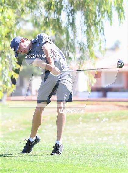 Thumbnail 1 in Metro Invitational Golf Tournament photogallery.