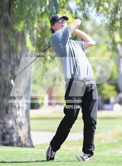Thumbnail 1 in Metro Invitational Golf Tournament photogallery.