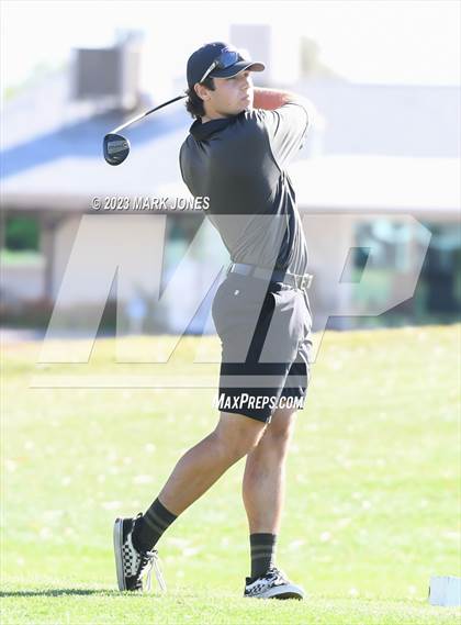 Thumbnail 2 in Metro Invitational Golf Tournament photogallery.