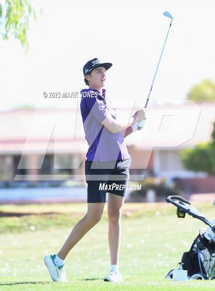 Thumbnail 2 in Metro Invitational Golf Tournament photogallery.