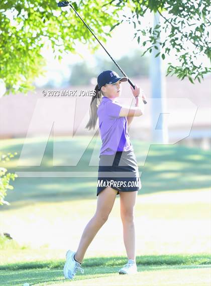 Thumbnail 3 in Metro Invitational Golf Tournament photogallery.
