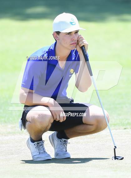 Thumbnail 2 in Metro Invitational Golf Tournament photogallery.