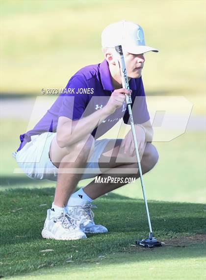 Thumbnail 3 in Metro Invitational Golf Tournament photogallery.