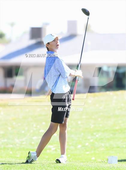 Thumbnail 2 in Metro Invitational Golf Tournament photogallery.