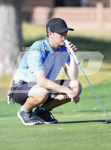 Thumbnail 3 in Metro Invitational Golf Tournament photogallery.