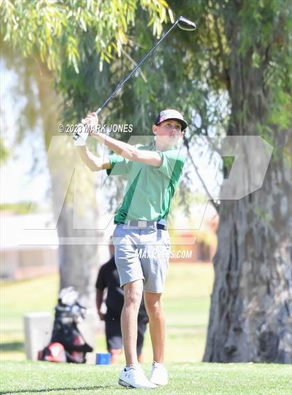 Thumbnail 3 in Metro Invitational Golf Tournament photogallery.