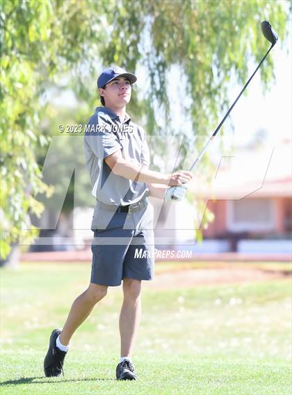 Thumbnail 3 in Metro Invitational Golf Tournament photogallery.