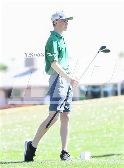 Thumbnail 2 in Metro Invitational Golf Tournament photogallery.