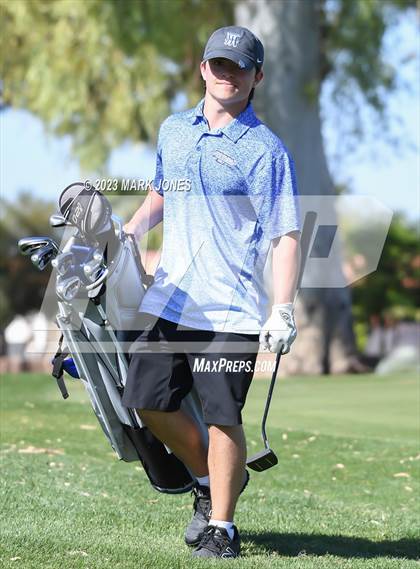 Thumbnail 2 in Metro Invitational Golf Tournament photogallery.