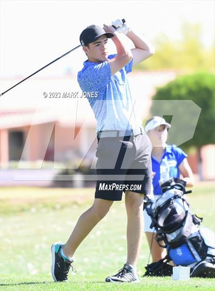 Thumbnail 1 in Metro Invitational Golf Tournament photogallery.