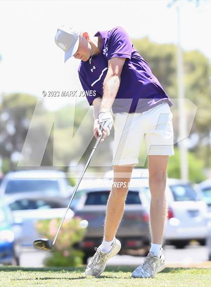 Thumbnail 2 in Metro Invitational Golf Tournament photogallery.