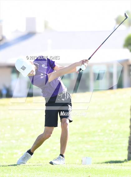 Thumbnail 3 in Metro Invitational Golf Tournament photogallery.