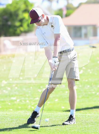 Thumbnail 3 in Metro Invitational Golf Tournament photogallery.