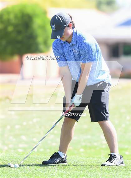 Thumbnail 1 in Metro Invitational Golf Tournament photogallery.