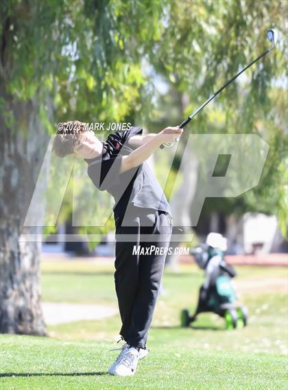 Thumbnail 2 in Metro Invitational Golf Tournament photogallery.