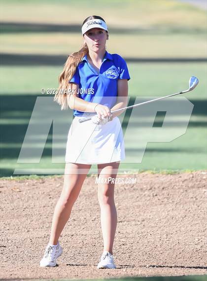 Thumbnail 2 in Metro Invitational Golf Tournament photogallery.