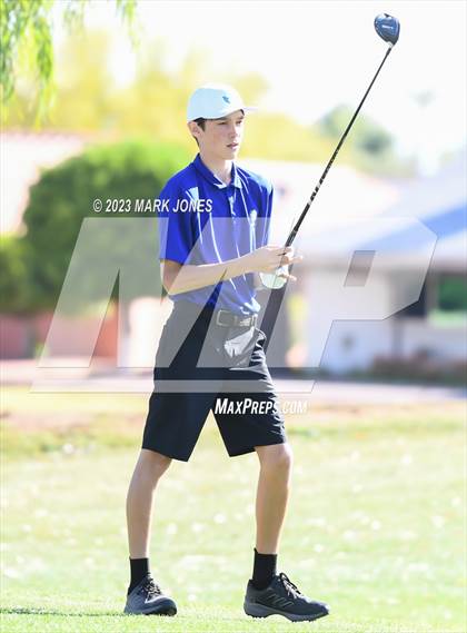 Thumbnail 2 in Metro Invitational Golf Tournament photogallery.