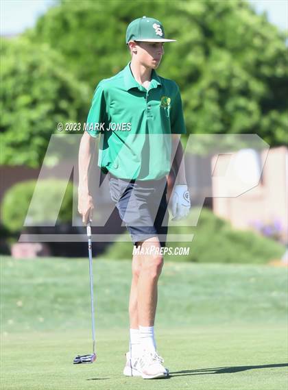 Thumbnail 2 in Metro Invitational Golf Tournament photogallery.