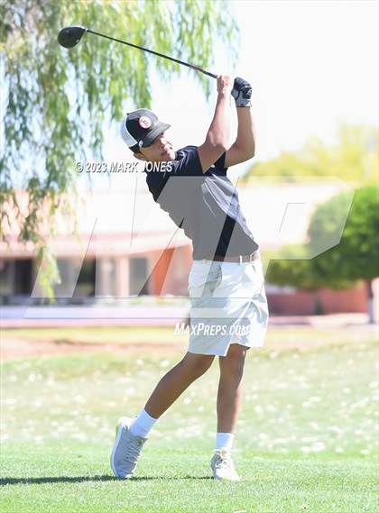 Thumbnail 3 in Metro Invitational Golf Tournament photogallery.