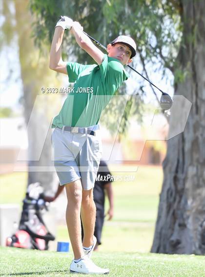 Thumbnail 3 in Metro Invitational Golf Tournament photogallery.