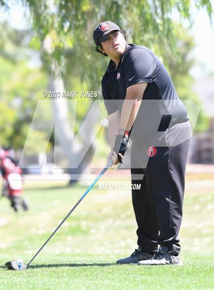 Thumbnail 2 in Metro Invitational Golf Tournament photogallery.