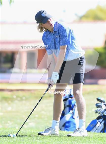 Thumbnail 2 in Metro Invitational Golf Tournament photogallery.