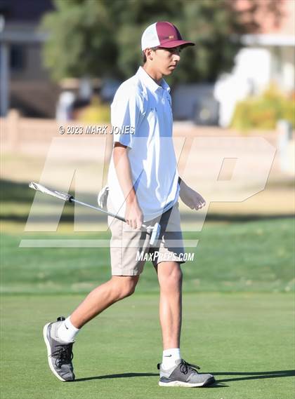 Thumbnail 2 in Metro Invitational Golf Tournament photogallery.