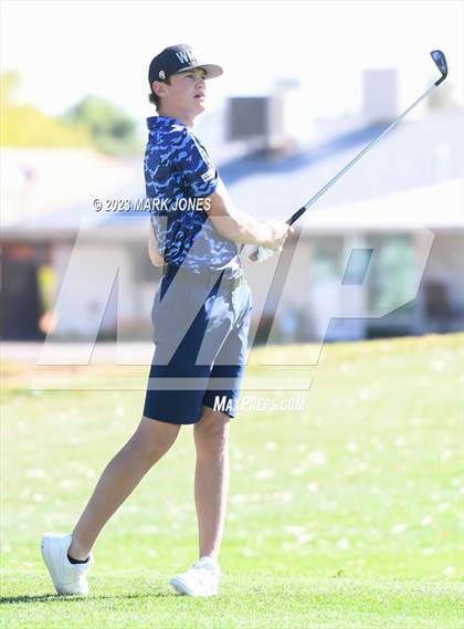 Thumbnail 3 in Metro Invitational Golf Tournament photogallery.