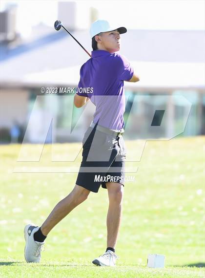 Thumbnail 3 in Metro Invitational Golf Tournament photogallery.