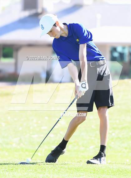 Thumbnail 3 in Metro Invitational Golf Tournament photogallery.
