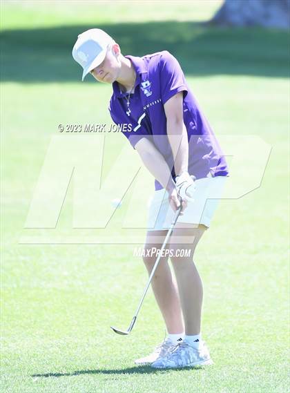 Thumbnail 3 in Metro Invitational Golf Tournament photogallery.