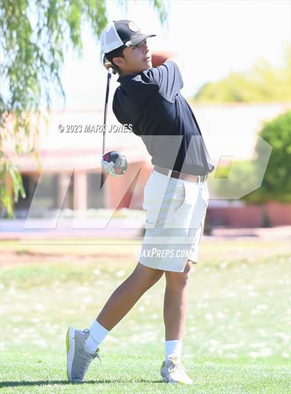 Thumbnail 2 in Metro Invitational Golf Tournament photogallery.