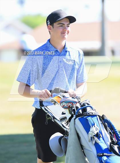 Thumbnail 1 in Metro Invitational Golf Tournament photogallery.