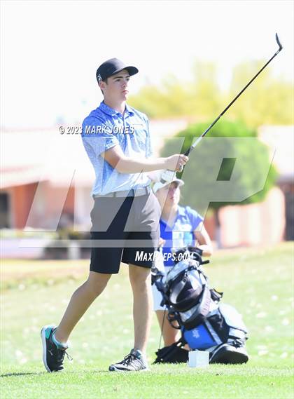 Thumbnail 2 in Metro Invitational Golf Tournament photogallery.
