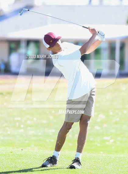Thumbnail 3 in Metro Invitational Golf Tournament photogallery.